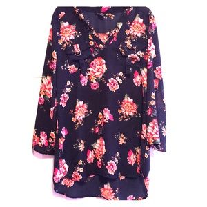 Floral print blouse